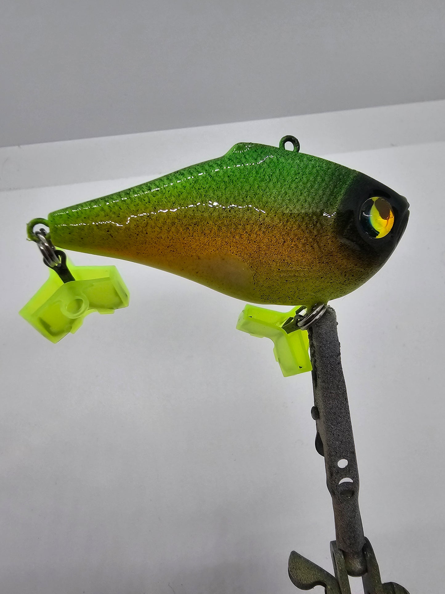 Hooked Up Baits Lipless Crankbait